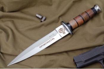 Нож КО-2 - кавказский орех/кожа с символикой Прокуратуры