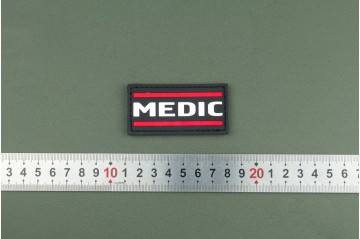 Нашивка из ПВХ MEDIC белый с красным на черном 70х35