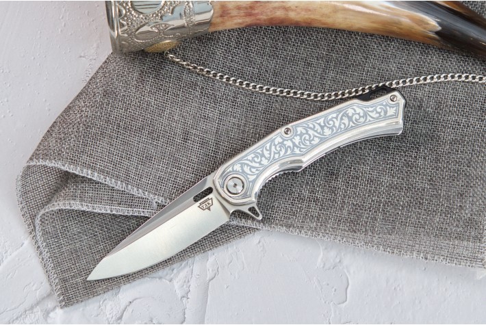 Нож складной А 01 серебро 