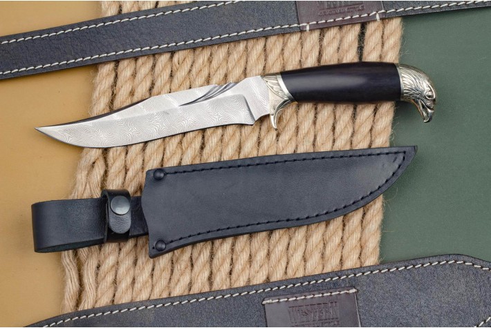 Нож Сокол дамасск художественное литье 