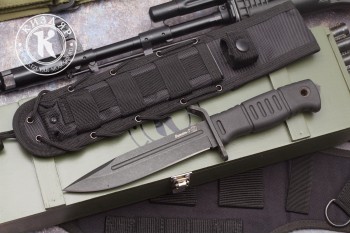 Нож Витязь Т AUS-8 MOLLE черный в подарочной коробке