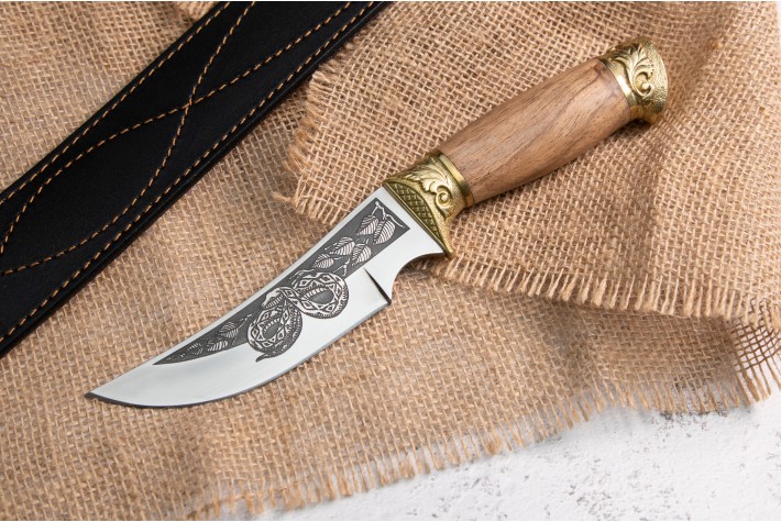 Нож Гюрза-2 латунь 