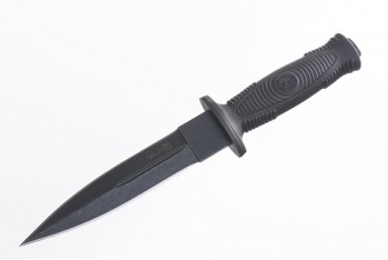Нож КО-1 AUS-8 стоунвош черный эластрон