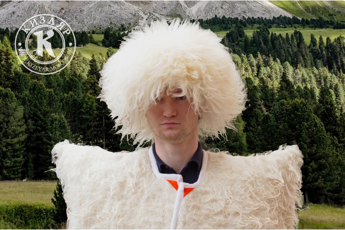 Папаха кавказская овечья белая 